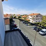 Hotel Amra In For Max 27 Persons Poreč