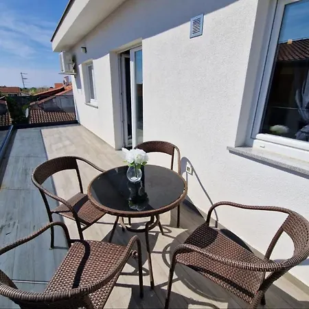 Maison d'hôtes Amra In For Max 27 Persons *