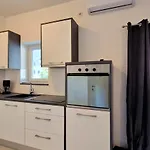 Amra In For Max 27 Persons Hotel Porec
