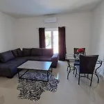 Amra In For Max 27 Persons Hotel 3*