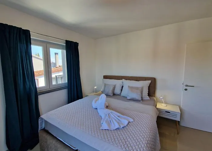 Hotel Amra In For Max 27 Persons Porec