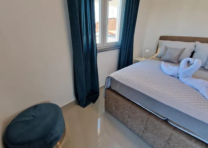 Amra In For Max 27 Persons 3* Porec