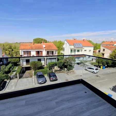 Amra In For Max 27 Persons 3* Porec