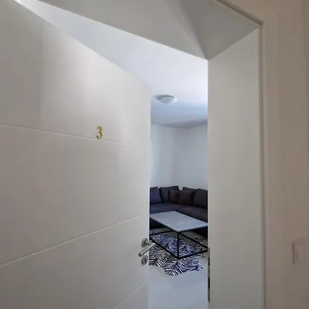 Amra In For Max 27 Persons Hotel Porec